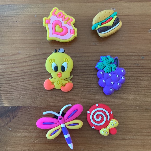 12 Assorted Jibitz/Charms for Crocs NWT - Picture 3 of 4